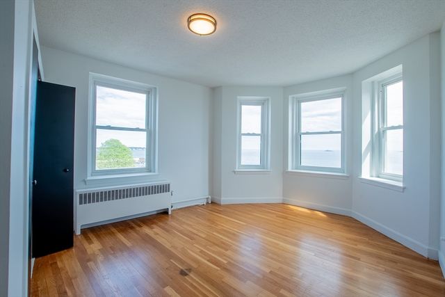 285 Lynn Shore Dr. 710, Lynn, MA 01902