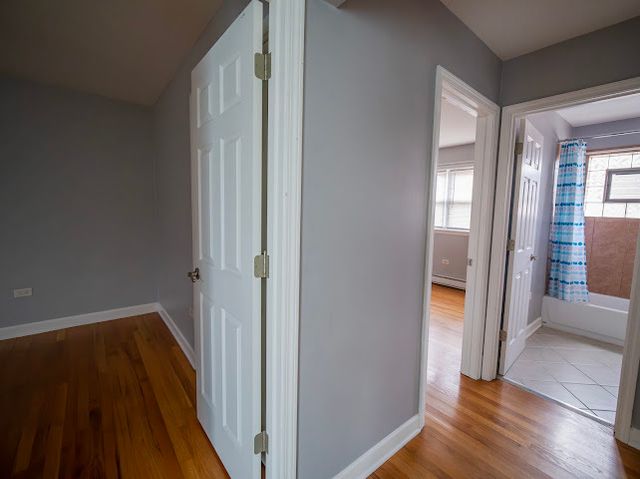 6450 S New England Avenue 3B, Chicago, IL 60638