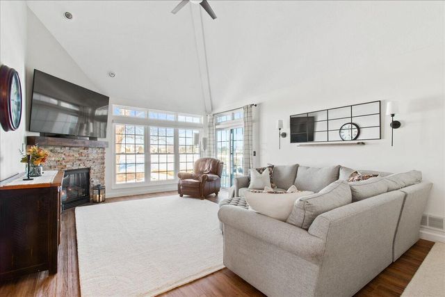 7542 Deer Valley Crossing, Powell, OH 43065