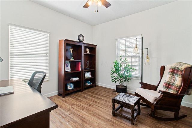 7542 Deer Valley Crossing, Powell, OH 43065