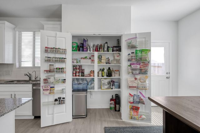 15072 Rustic Moon Road, Conroe, TX 77302