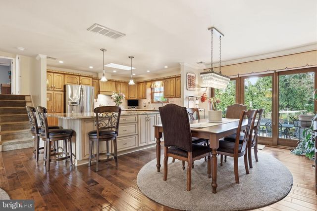 1103 ROELOFFS RD, Yardley, PA 19067