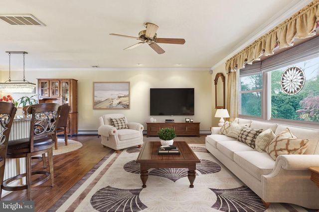 1103 ROELOFFS RD, Yardley, PA 19067