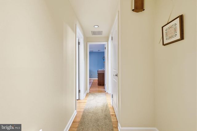 1103 ROELOFFS RD, Yardley, PA 19067