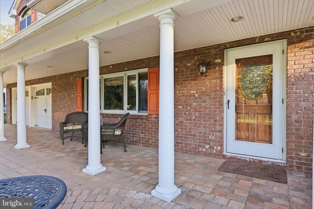 1103 ROELOFFS RD, Yardley, PA 19067