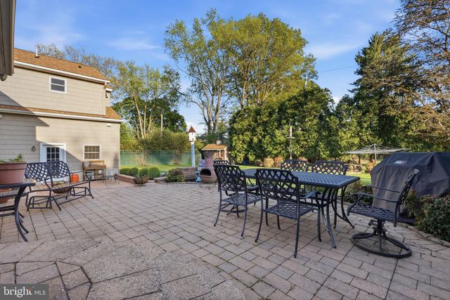 1103 ROELOFFS RD, Yardley, PA 19067