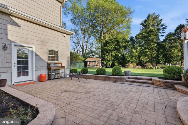 1103 ROELOFFS RD, Yardley, PA 19067