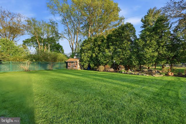 1103 ROELOFFS RD, Yardley, PA 19067