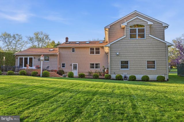 1103 ROELOFFS RD, Yardley, PA 19067