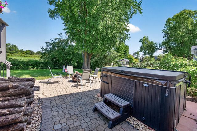 282 Cherry Hill Trail, Medina, MN 55340