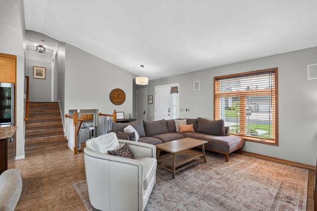 282 Cherry Hill Trail, Medina, MN 55340
