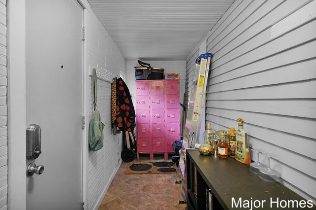 323 Robey Place SE, Grand Rapids, MI 49506