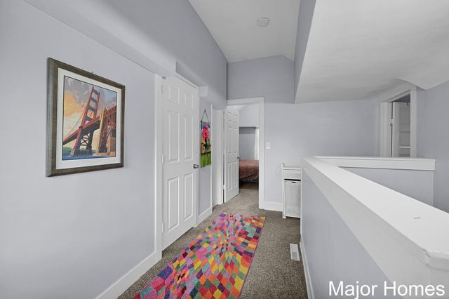 323 Robey Place SE, Grand Rapids, MI 49506