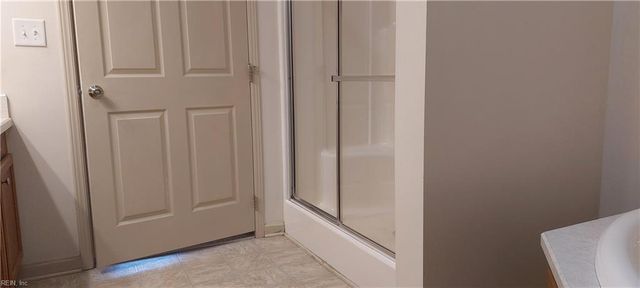 6008 Gockley LN, Gloucester, VA 23061