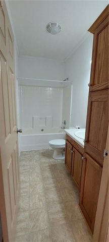 6008 Gockley LN, Gloucester, VA 23061