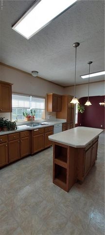 6008 Gockley LN, Gloucester, VA 23061