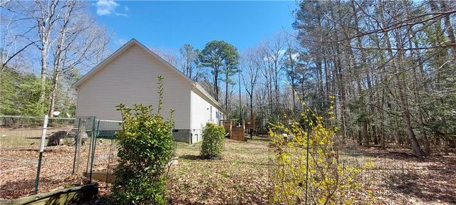 6008 Gockley LN, Gloucester, VA 23061