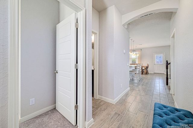 1932 Colonial, New Braunfels, TX 78130