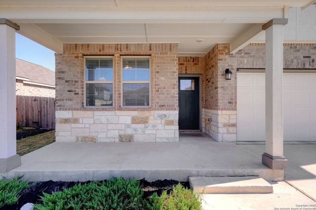1932 Colonial, New Braunfels, TX 78130