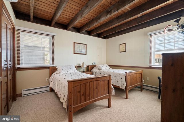 48 KANSAS RD, Little Egg Harbor Twp, NJ 08087