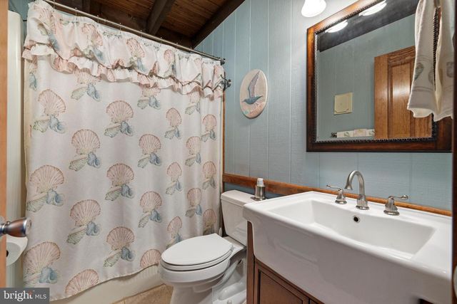 48 KANSAS RD, Little Egg Harbor Twp, NJ 08087