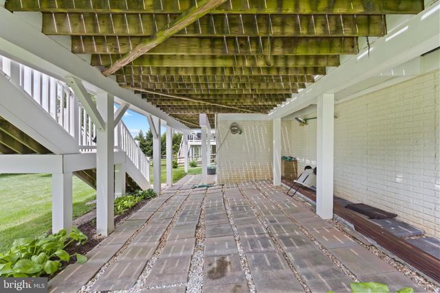 9175 BEALLS FARM RD, Frederick, MD 21704