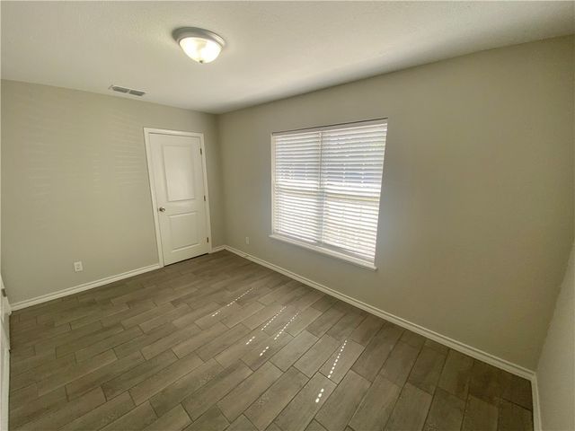 3318 Charlotte Dr, Corpus Christi, TX 78418