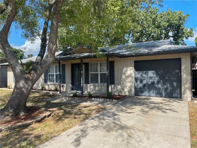 3318 Charlotte Dr, Corpus Christi, TX 78418
