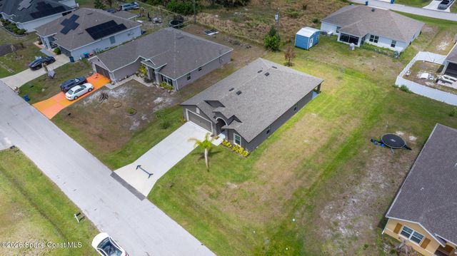 539 Hamwood Street SW, Palm Bay, FL 32908