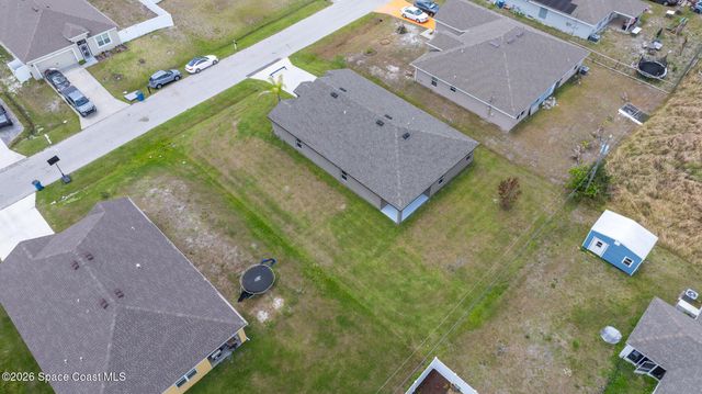 539 Hamwood Street SW, Palm Bay, FL 32908