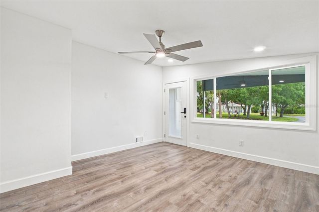 163 DOLPHIN DRIVE E, Oldsmar, FL 34677