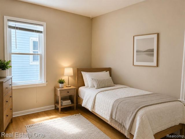 2027 Brockton Avenue, Royal Oak, MI 48067
