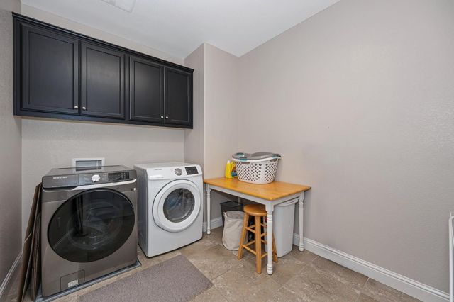 3546 Edington Dr, Rancho Cordova, CA 95742