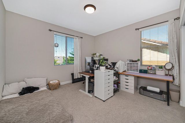 3546 Edington Dr, Rancho Cordova, CA 95742