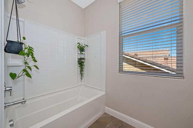 3546 Edington Dr, Rancho Cordova, CA 95742