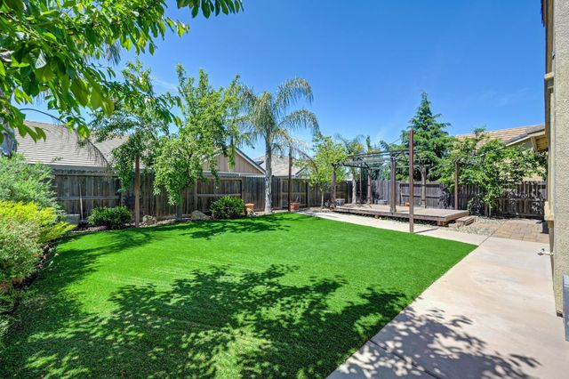 3546 Edington Dr, Rancho Cordova, CA 95742