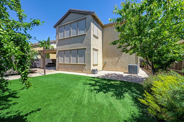 3546 Edington Dr, Rancho Cordova, CA 95742