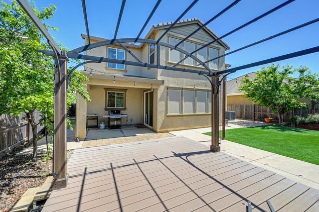 3546 Edington Dr, Rancho Cordova, CA 95742