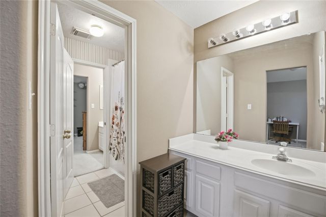 11815 Regency Forest Drive, Cypress, TX 77429