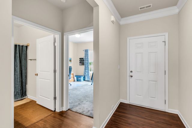 3722 Pelham Wood Dr, Murfreesboro, TN 37128