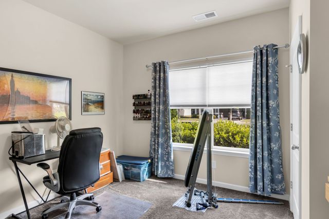 3722 Pelham Wood Dr, Murfreesboro, TN 37128