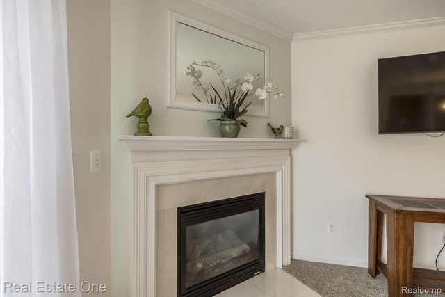 1277 Edelweiss Lane, Waterford Charter Township, MI 48327