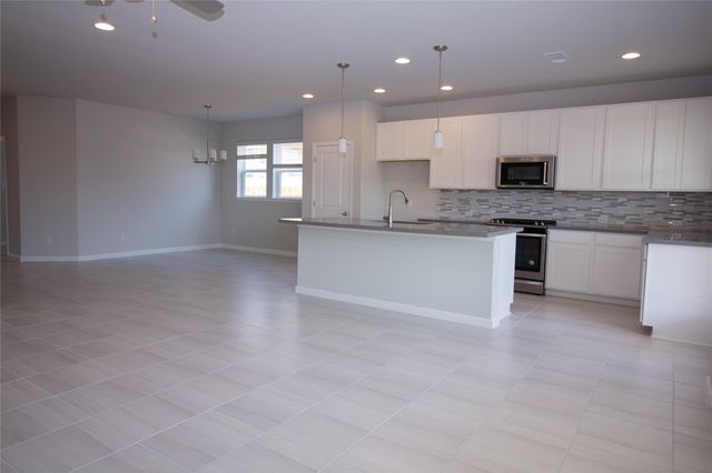 105 Stone fork LN, Hutto, TX 78634