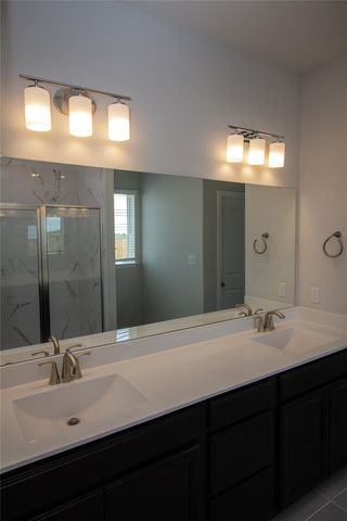 105 Stone fork LN, Hutto, TX 78634