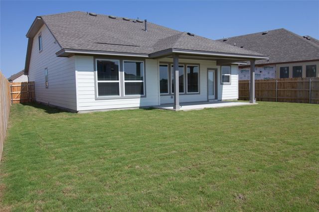 105 Stone fork LN, Hutto, TX 78634