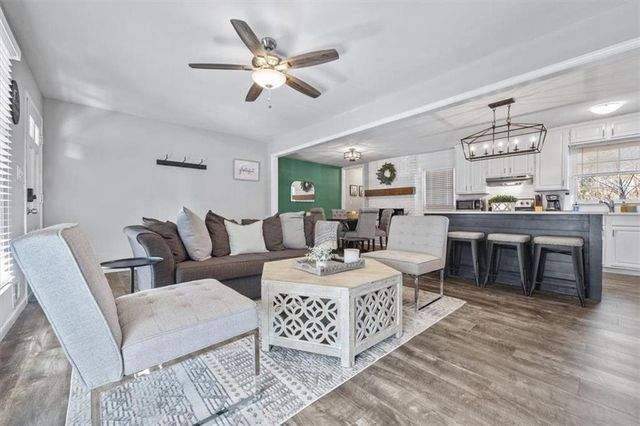 4283 Hiram Lithia Springs Road SW, Powder Springs, GA 30127