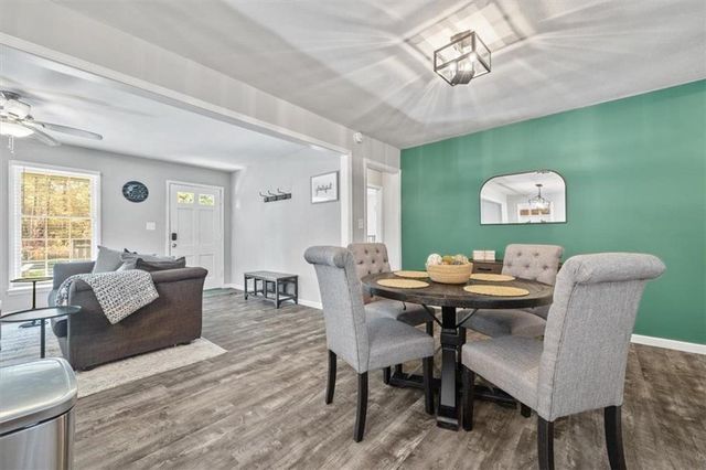 4283 Hiram Lithia Springs Road SW, Powder Springs, GA 30127