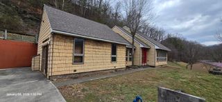 4229 US-421, Manchester, KY 40962