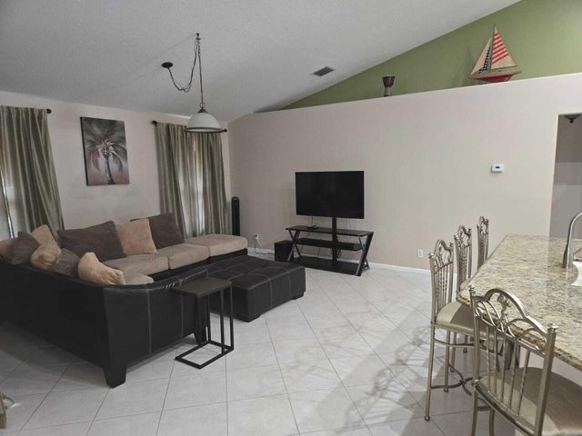 5514 NW Whitecap Road, Port St. Lucie, Port St Lucie, FL 34986