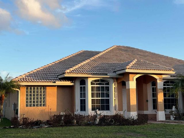 5514 NW Whitecap Road, Port St. Lucie, Port St Lucie, FL 34986